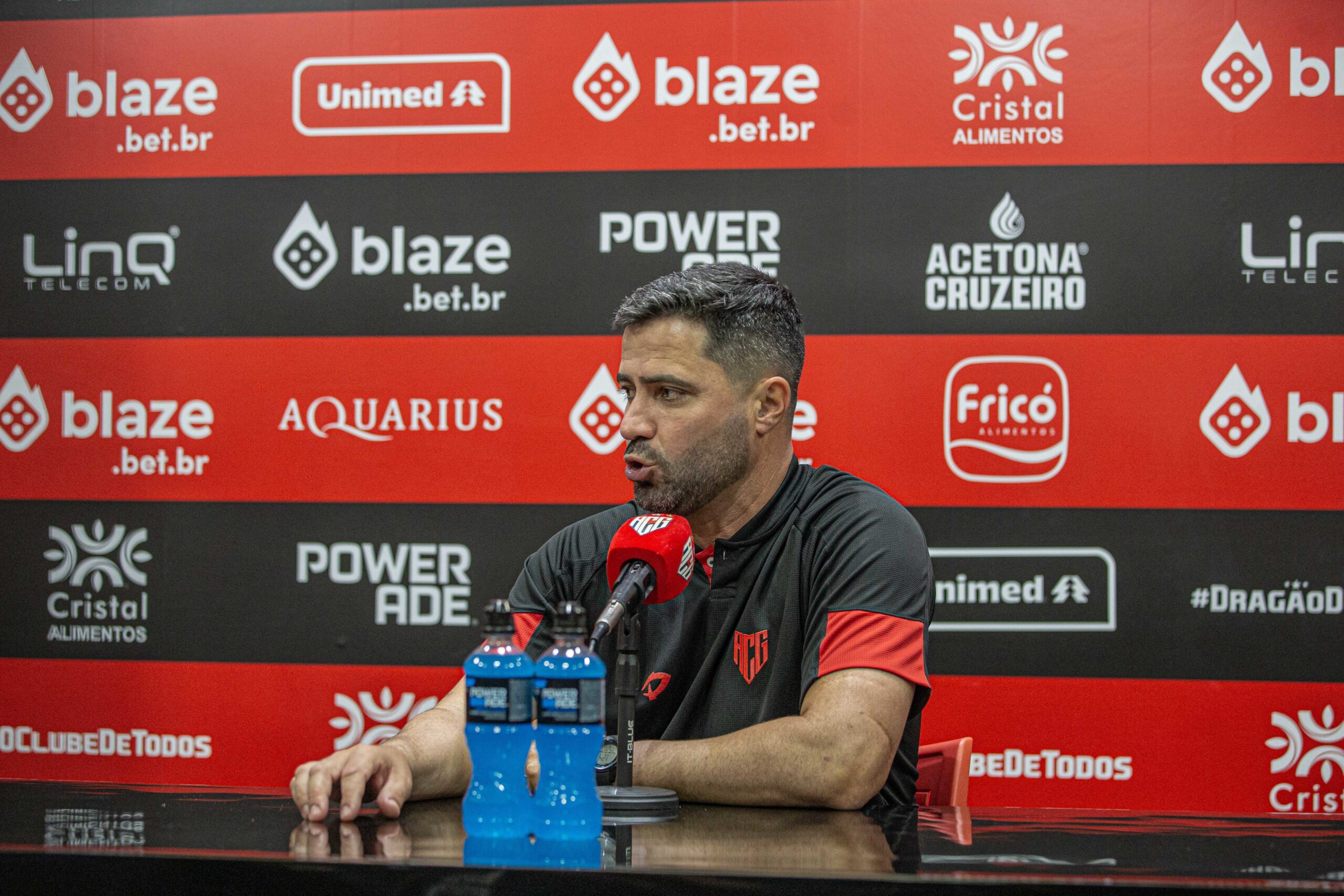 Lacerda dedica vitória à torcida do Atlético-GO e projeta clássico contra o Goiás