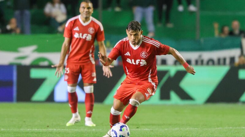 Romero reaparece no Inter com chegada de Ramón Díaz e vê segunda chance