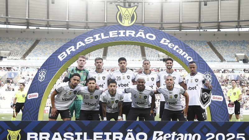 Defesa vira problema, e Botafogo sofre três vezes mais gols em sequência recente com Davide