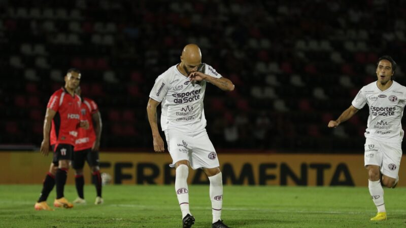 Segue a sina: fim de jejum de Carlão coincide com reencontro da Ferroviária com vitória