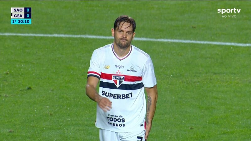 Rafael Tolói passa por exames no São Paulo, tem lesão na coxa detectada e vira desfalque