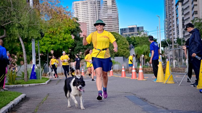 Cachorrida e Corrida Garotada abrem programação das Dez Milhas Garoto em Vitória