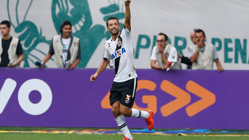 Há dez anos, Vasco iniciava segunda maior sequência invicta de sua história em jogo contra o Palmeiras; relembre