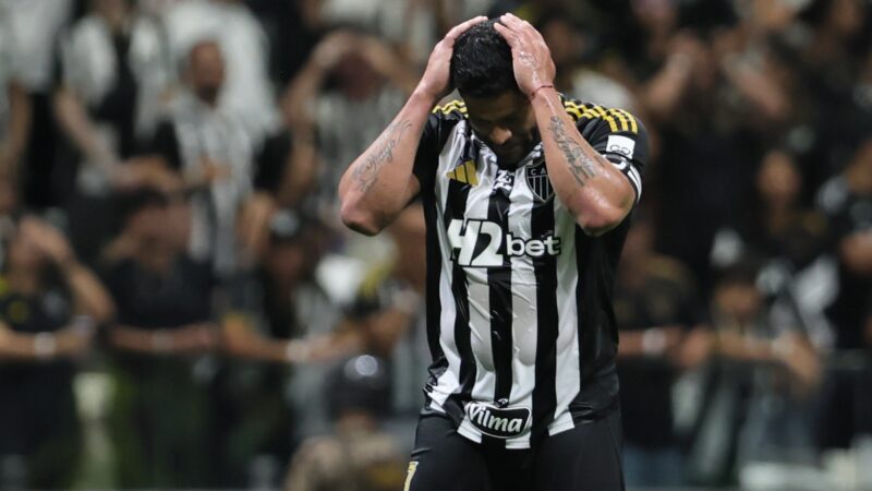 Desfalque do Atlético-MG, Hulk soma 66 cartões amarelos no Galo; mais da metade por reclamação