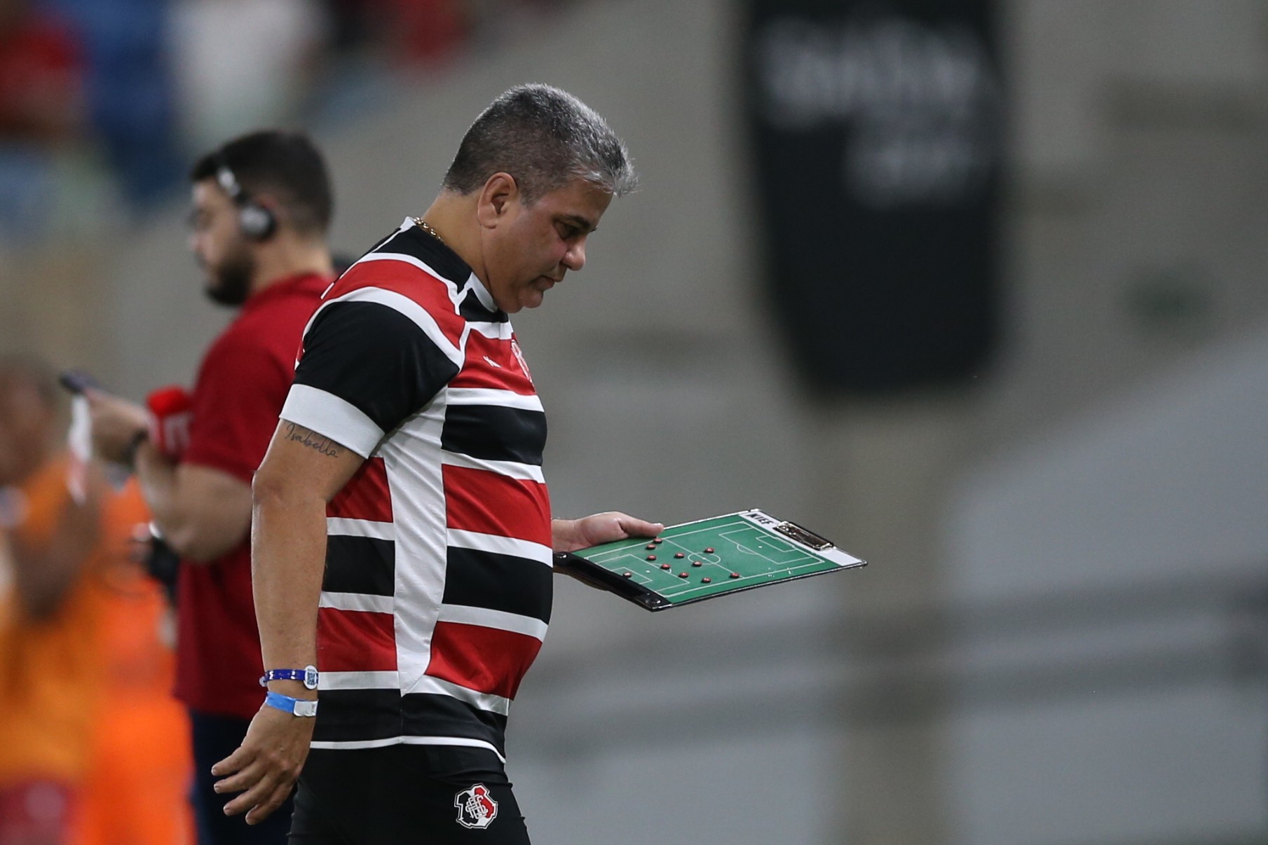 Cabo diz que Santa Cruz foi melhor em derrota e mantém confiança no título: “Ainda não acabou”