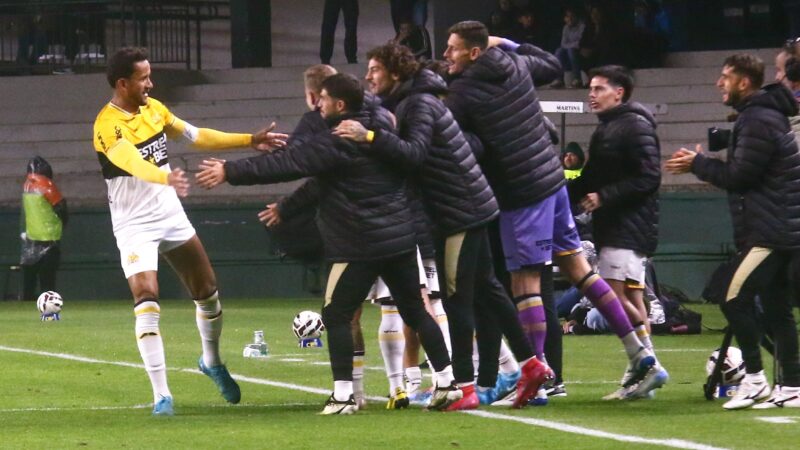 Chances Série B: Criciúma passa os 90% de possibilidade de acesso; Volta Redonda reduz risco de queda