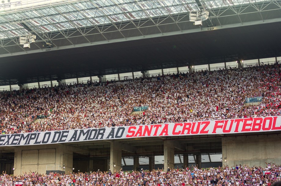 Santa Cruz consegue liberação para carga máxima na Arena de PE para final contra o Barra-SC