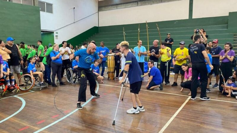 Festival Paralímpico reúne centenas de atletas em Santos
