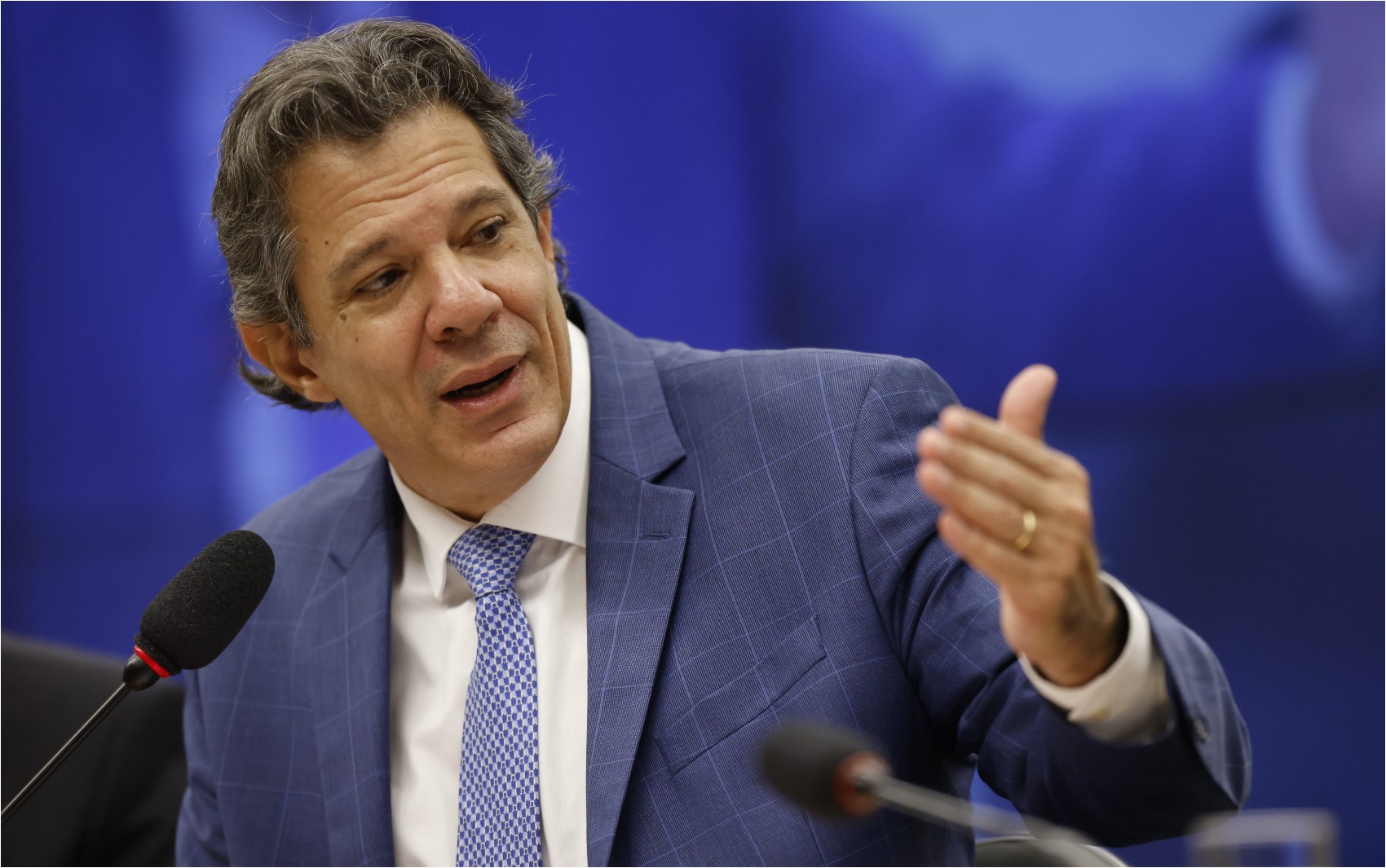 Haddad diz que, com reforma, ricos vão pagar mais barato pela carne e defende elevar impostos