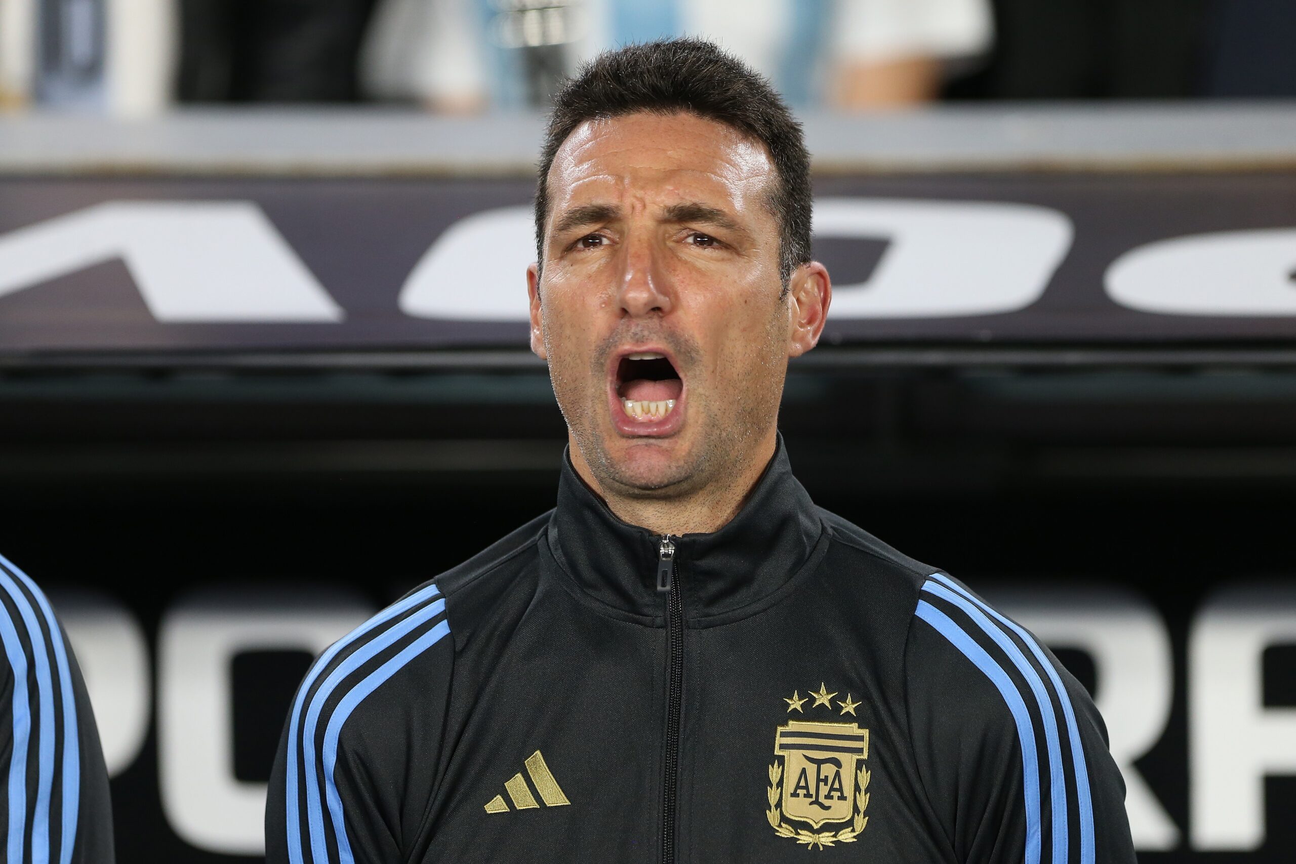 Scaloni, técnico da Argentina, revela time de coração: “Boca por causa do meu avô”
