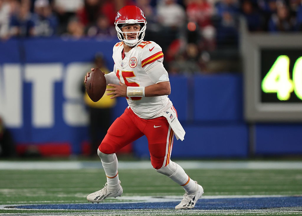 NFL: Com Mahomes decisivo, Chiefs vencem Giants fora de casa e quebram jejum na temporada