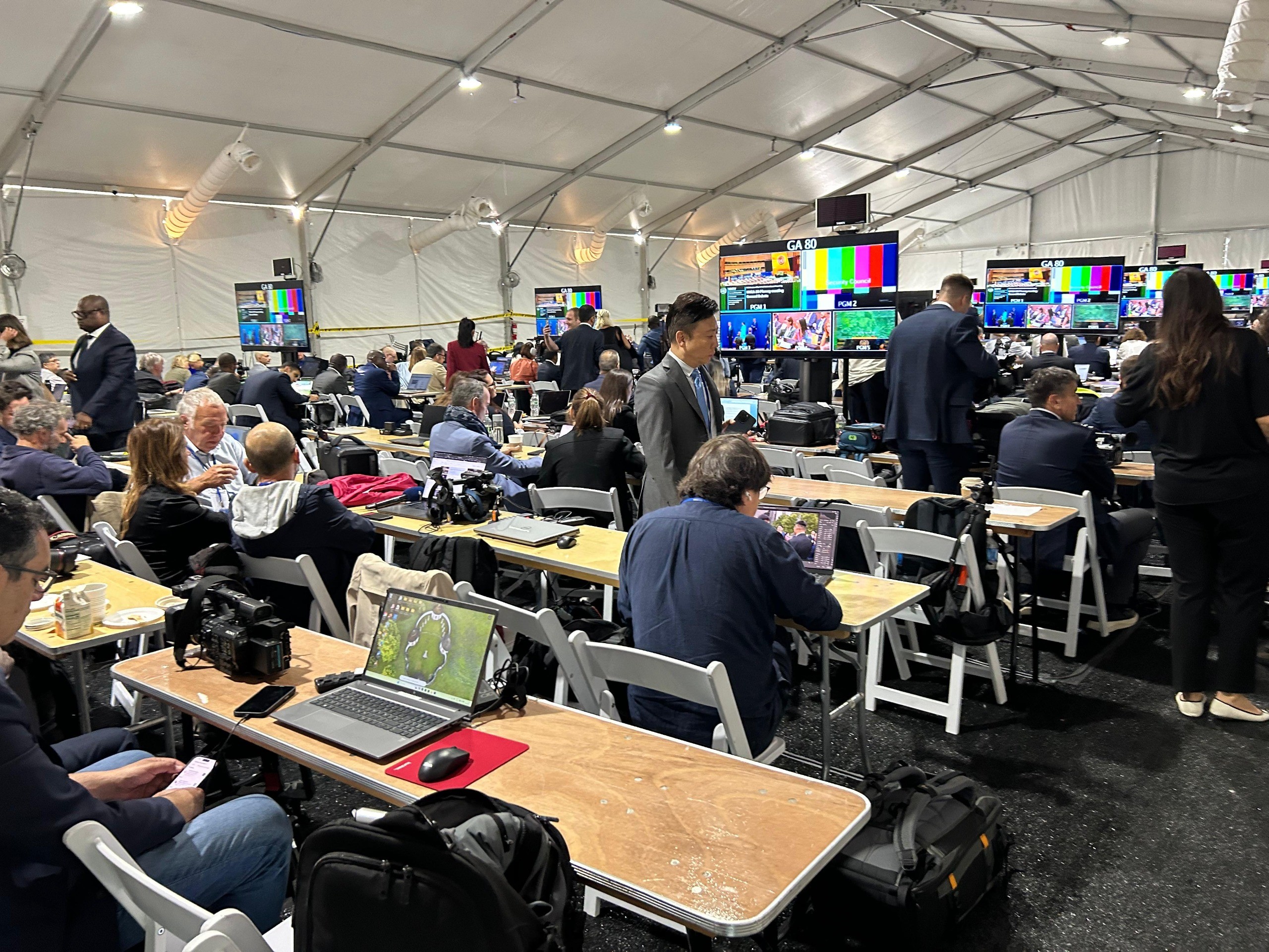 Assembleia Geral da ONU tem ‘sauna’ para jornalistas, presidentes à paisana e comida limitada; veja bastidores