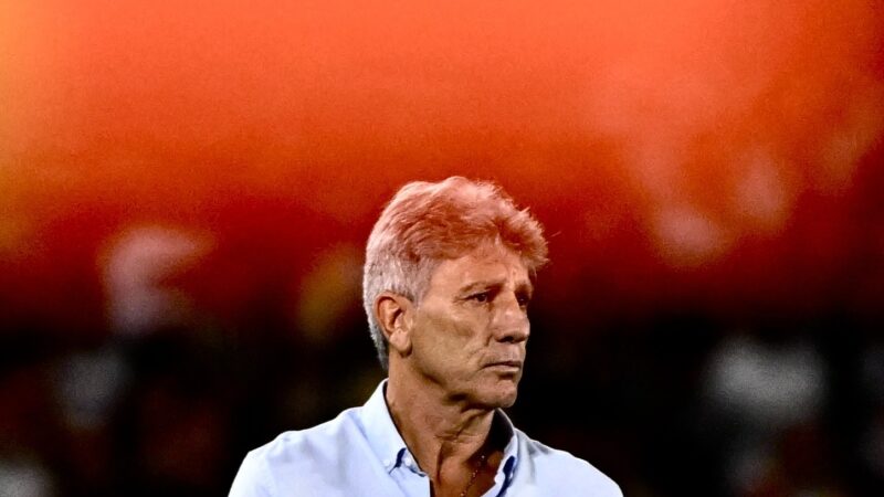 De Soteldo a incômodo com trocas, veja pontos de desgaste entre Renato e a torcida do Fluminense