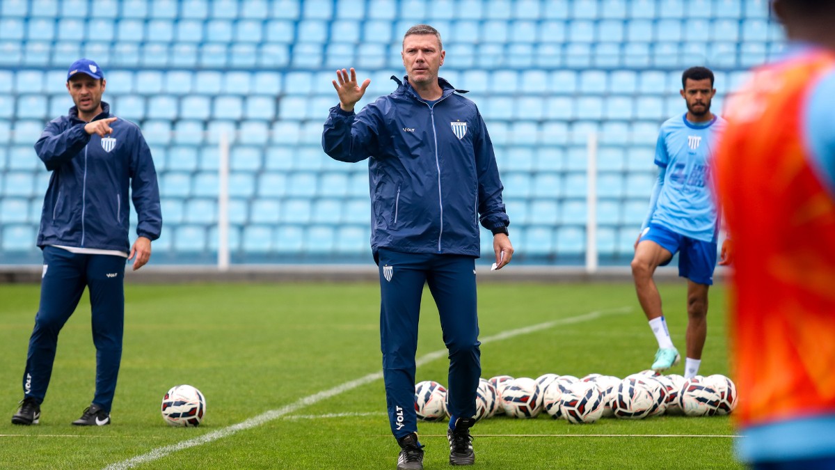 Estilo de jogo: como atuam os times de Vinícius Bergantin, novo técnico do Avaí