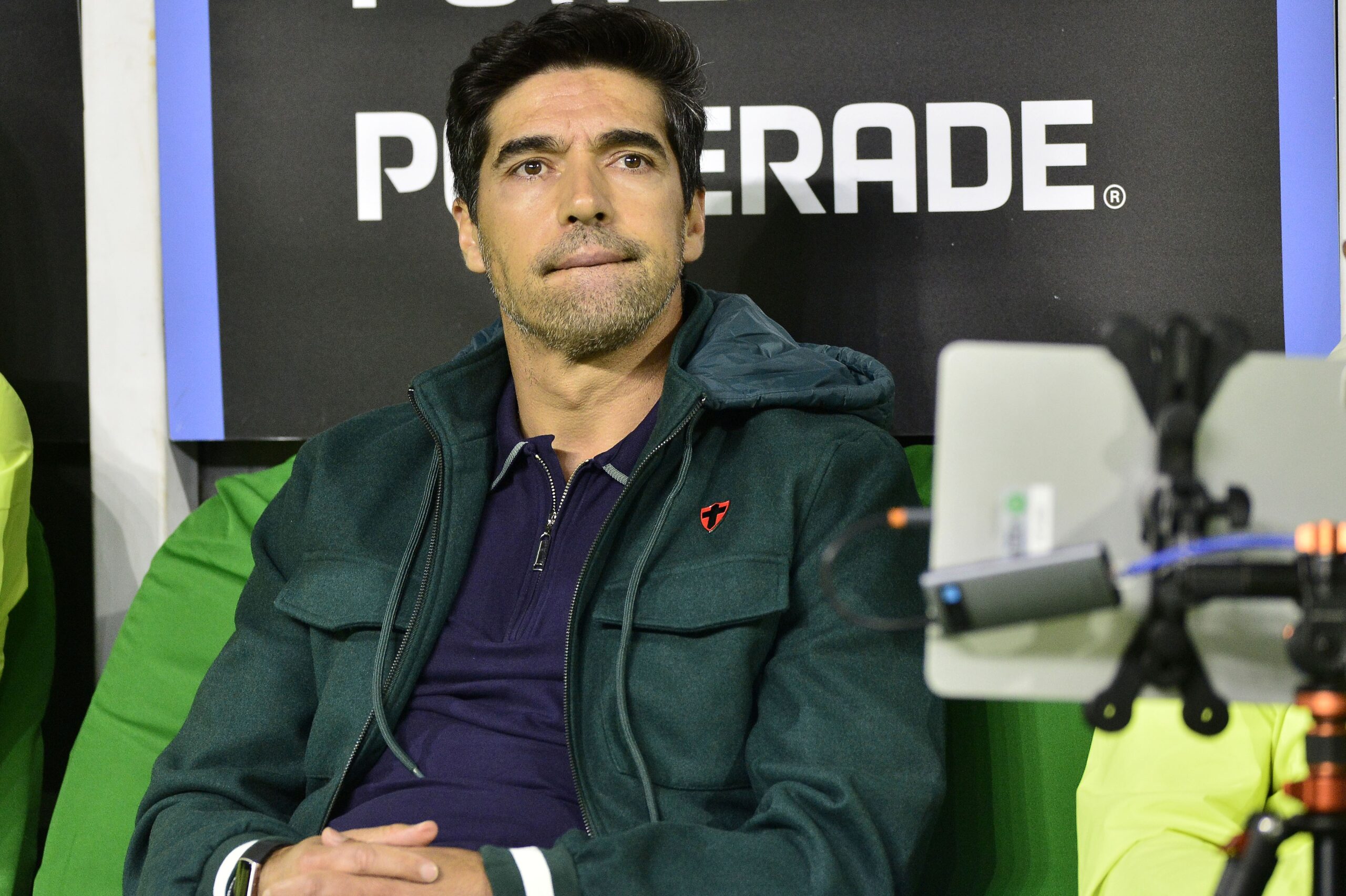 Abel indica acerto para renovar com Palmeiras: “Não preciso de papel para dizer que quero ficar”