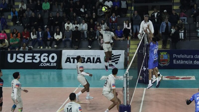 Mogi enfrenta o São José em confronto direto pelo G-4 do Paulista masculino de vôlei