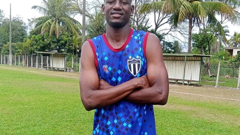 Caiçara acerta com atacante colombiano Jhon Barreiro para Série B do Piauiense