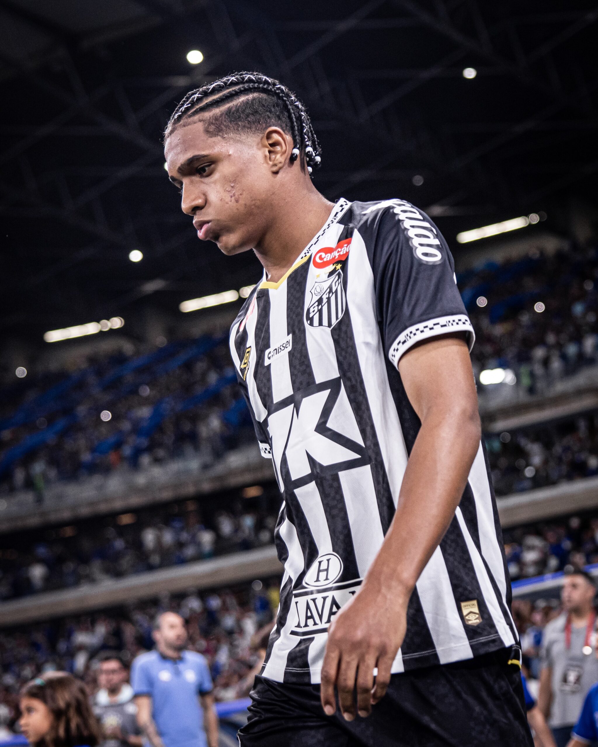 Há um mês sem jogar, Souza deve ganhar chance para tentar retomar vaga no Santos