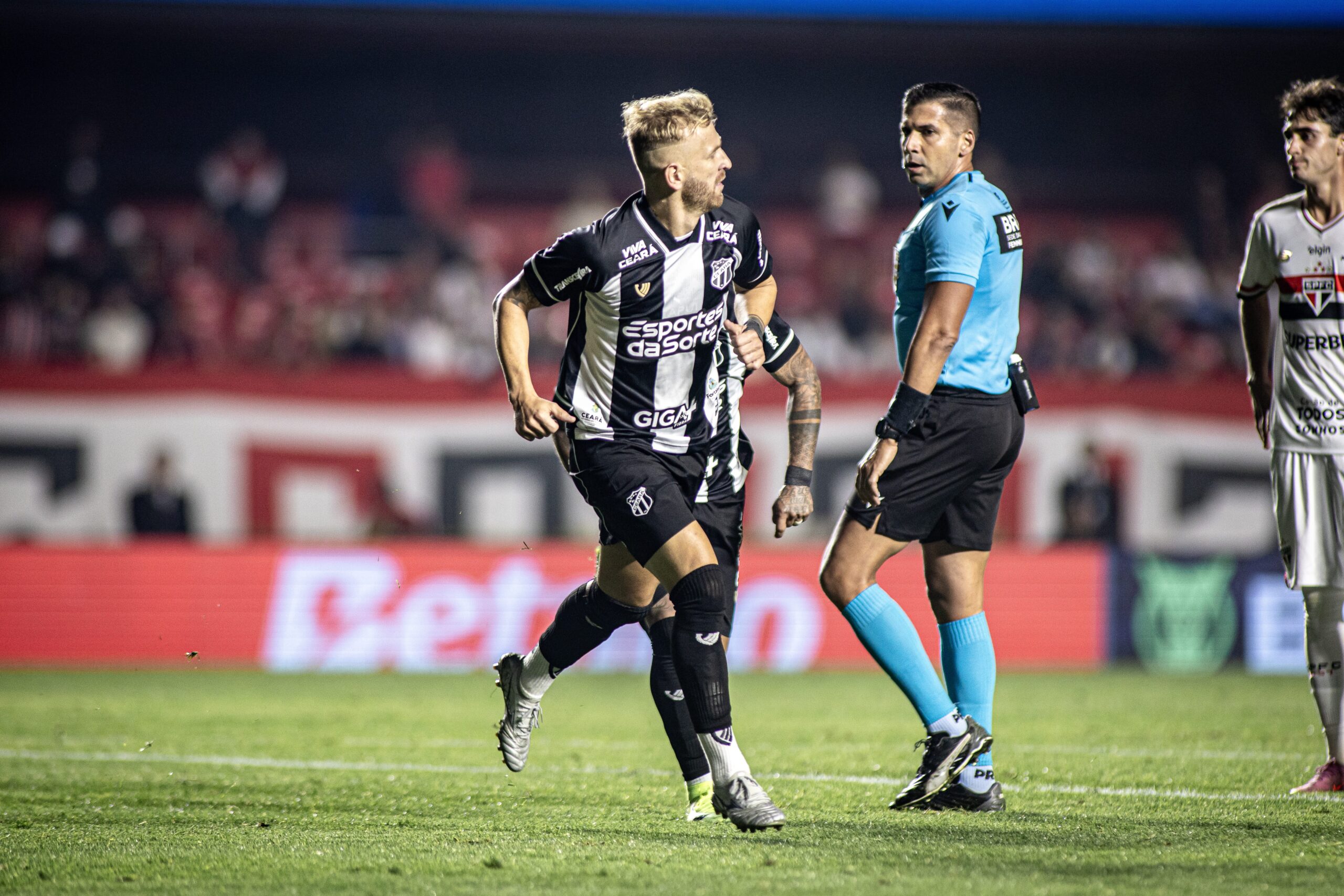 Atuações: Pedro Henrique garante vitória saindo do banco; Dieguinho atua abaixo, mas não compromete