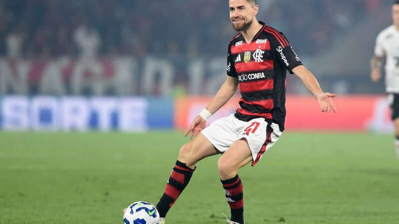 Coincidência? Flamengo volta a ver desempenho oscilar desde saída de Jorginho, que é dúvida para quinta
