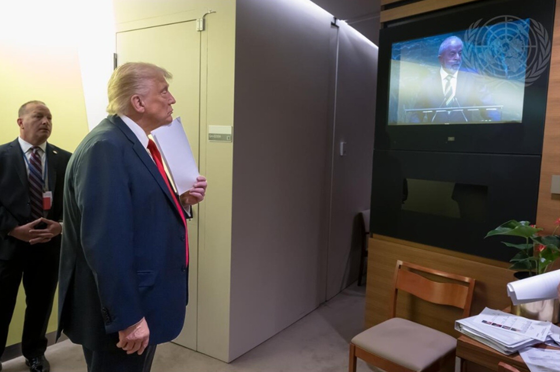 É #FATO: ONU divulgou foto de Trump assistindo a discurso de Lula em assembleia geral