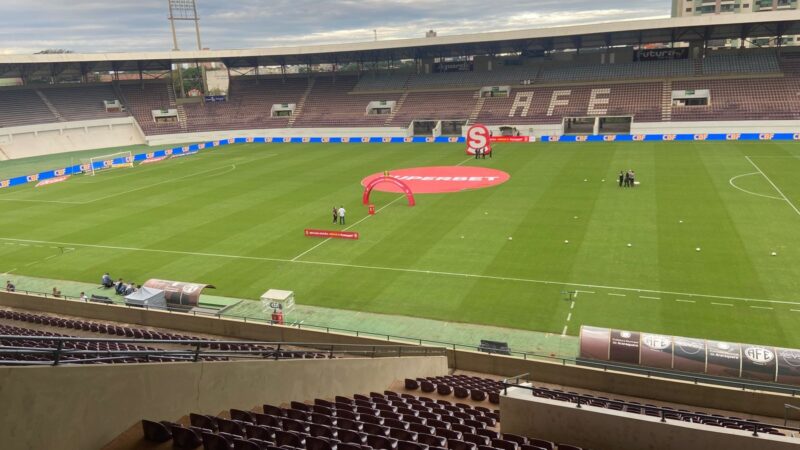 Ferroviária x Goiás: onde assistir ao vivo, horário e escalações
