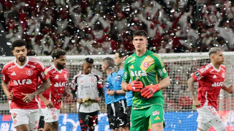Inter é multado pela Conmebol por caso de papel picado na Libertadores; veja valor