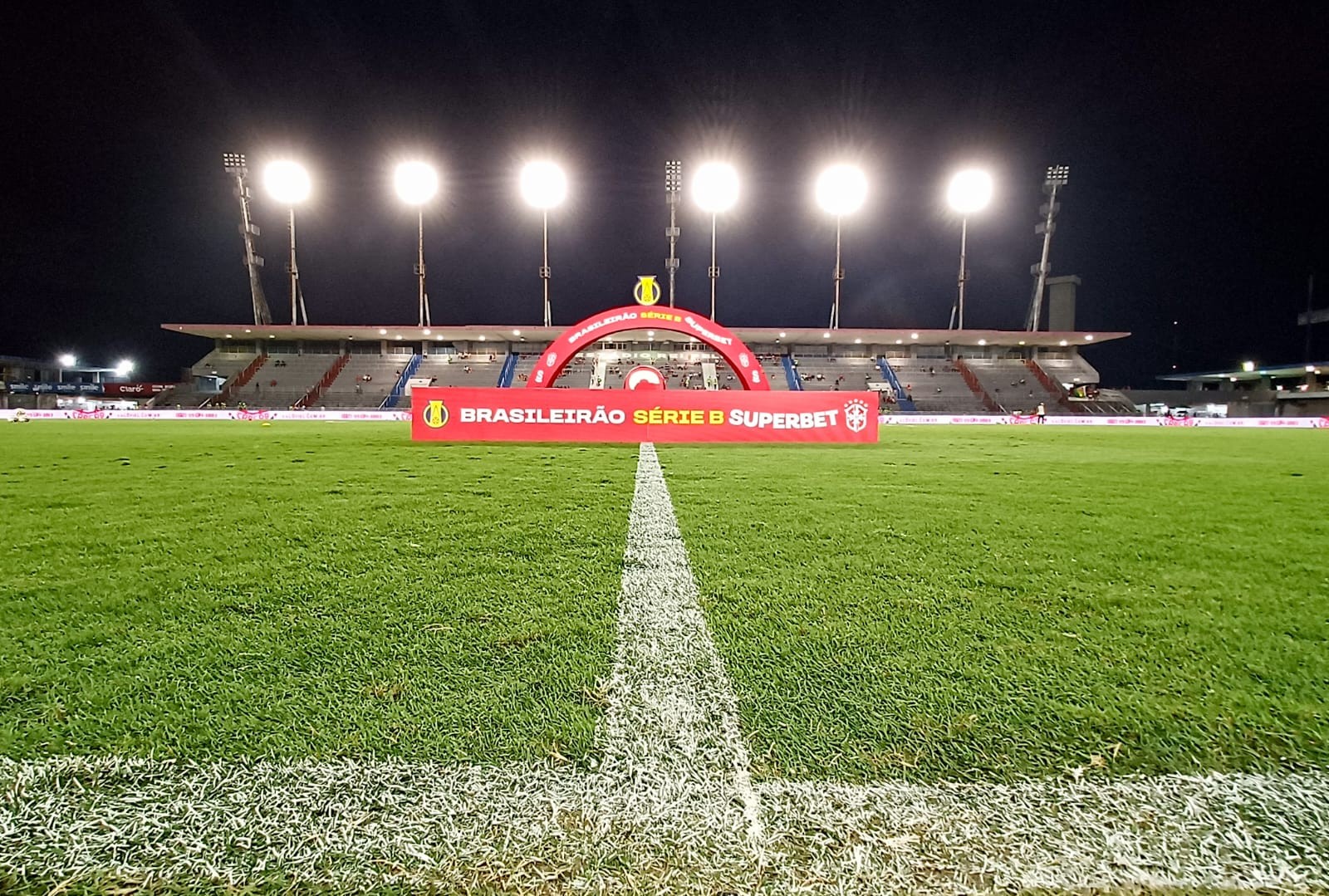 CRB x Botafogo-SP: onde assistir ao vivo, horário e escalações