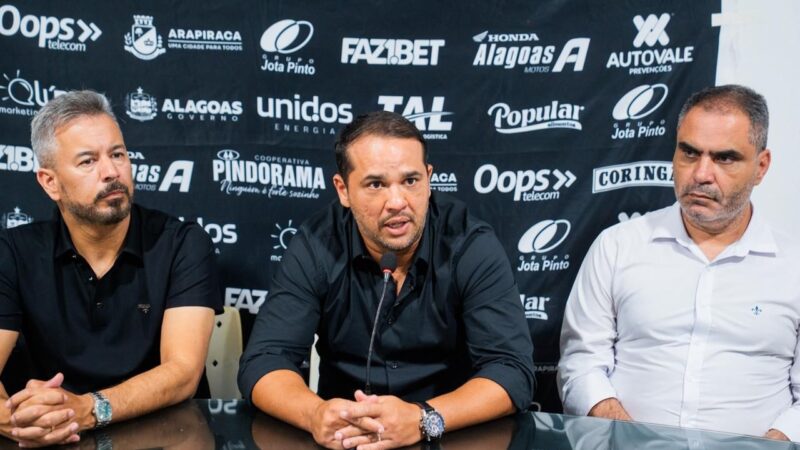 ASA apresenta o técnico Dico Woolley no CT Noel Alves