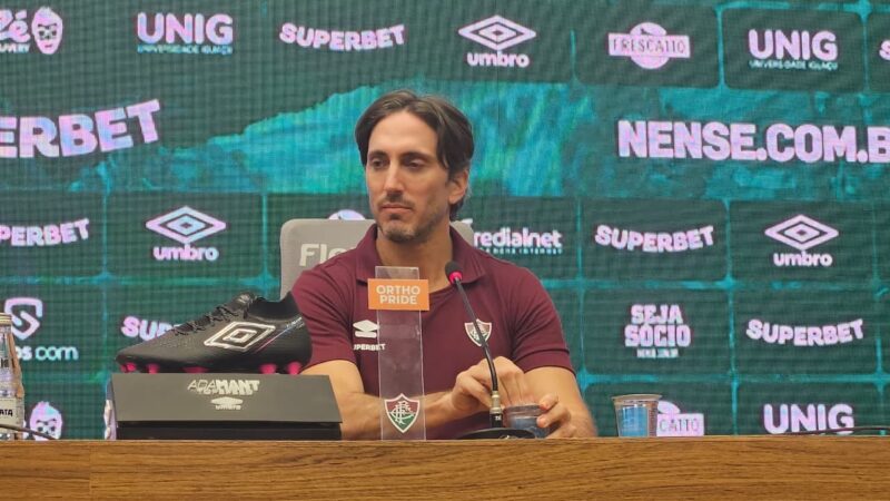 Zubeldía é apresentado pelo Fluminense