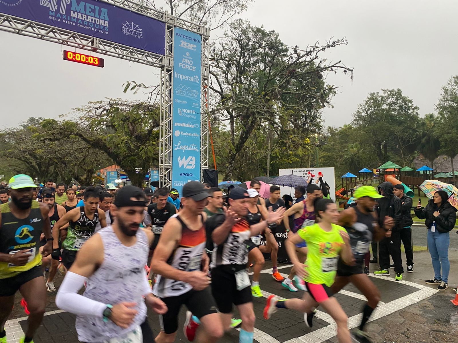 Adilson Dolberth vence a 41ª Meia Maratona de Gaspar e conquista hexa consecutivo