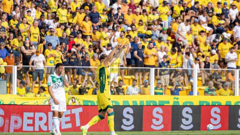 Mirassol fará quatro dos próximos cinco jogos em casa e ficará um mês sem sair do estado