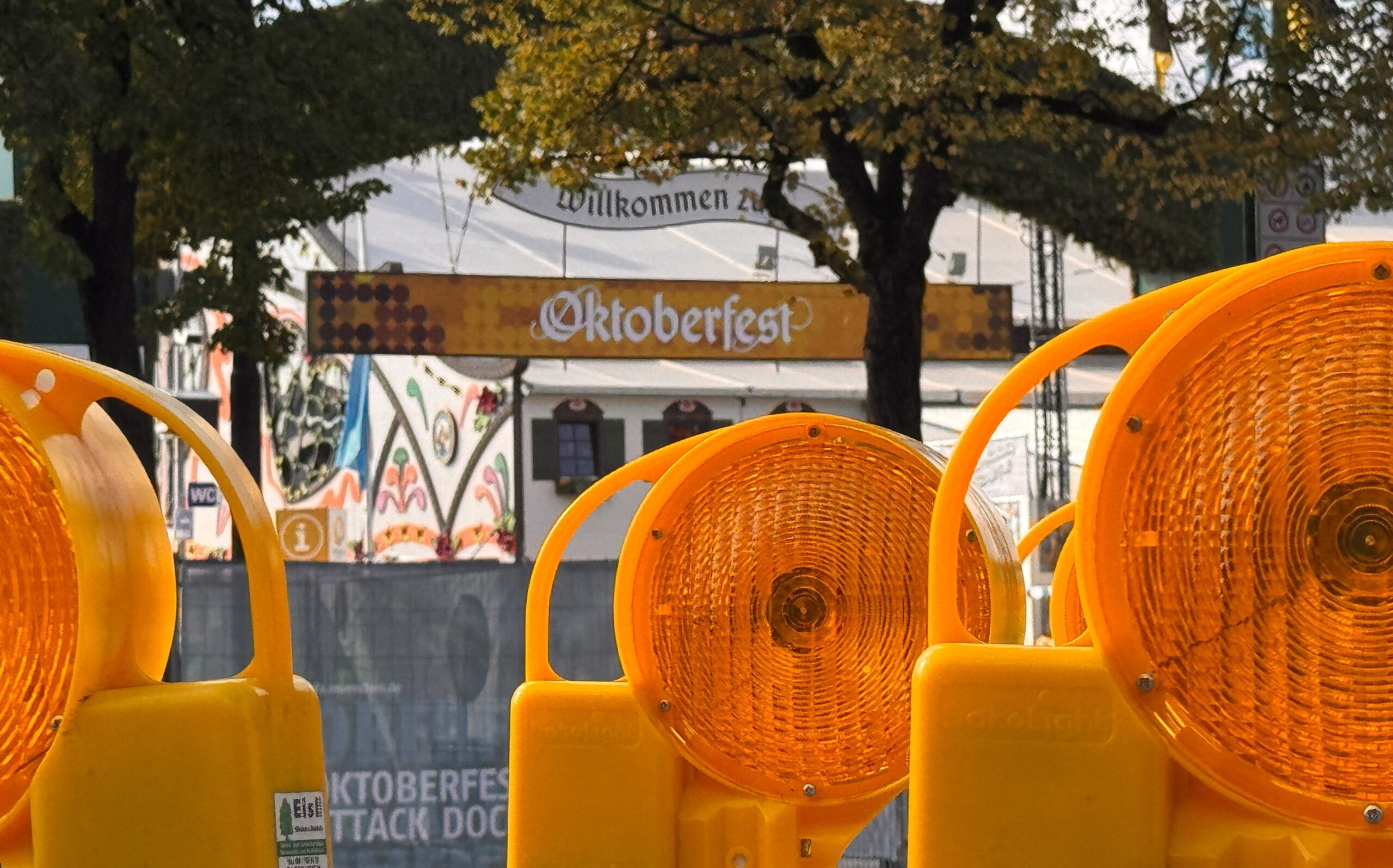 Oktoberfest de Munique suspende atividades por ameaça de bomba; polícia investiga explosão e morte
