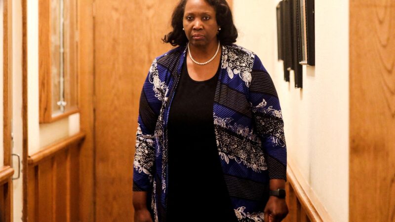 Suprema Corte dos EUA ouvirá argumentos sobre tentativa de Trump de demitir Lisa Cook do Fed