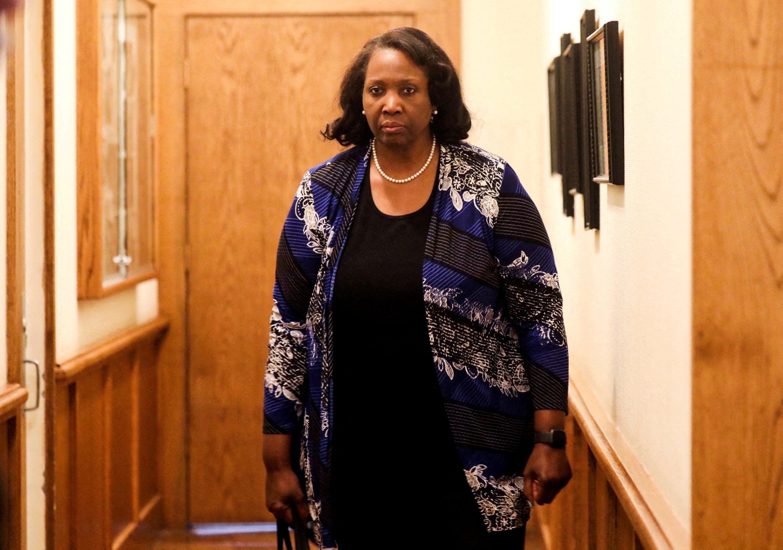 Suprema Corte dos EUA ouvirá argumentos sobre tentativa de Trump de demitir Lisa Cook do Fed