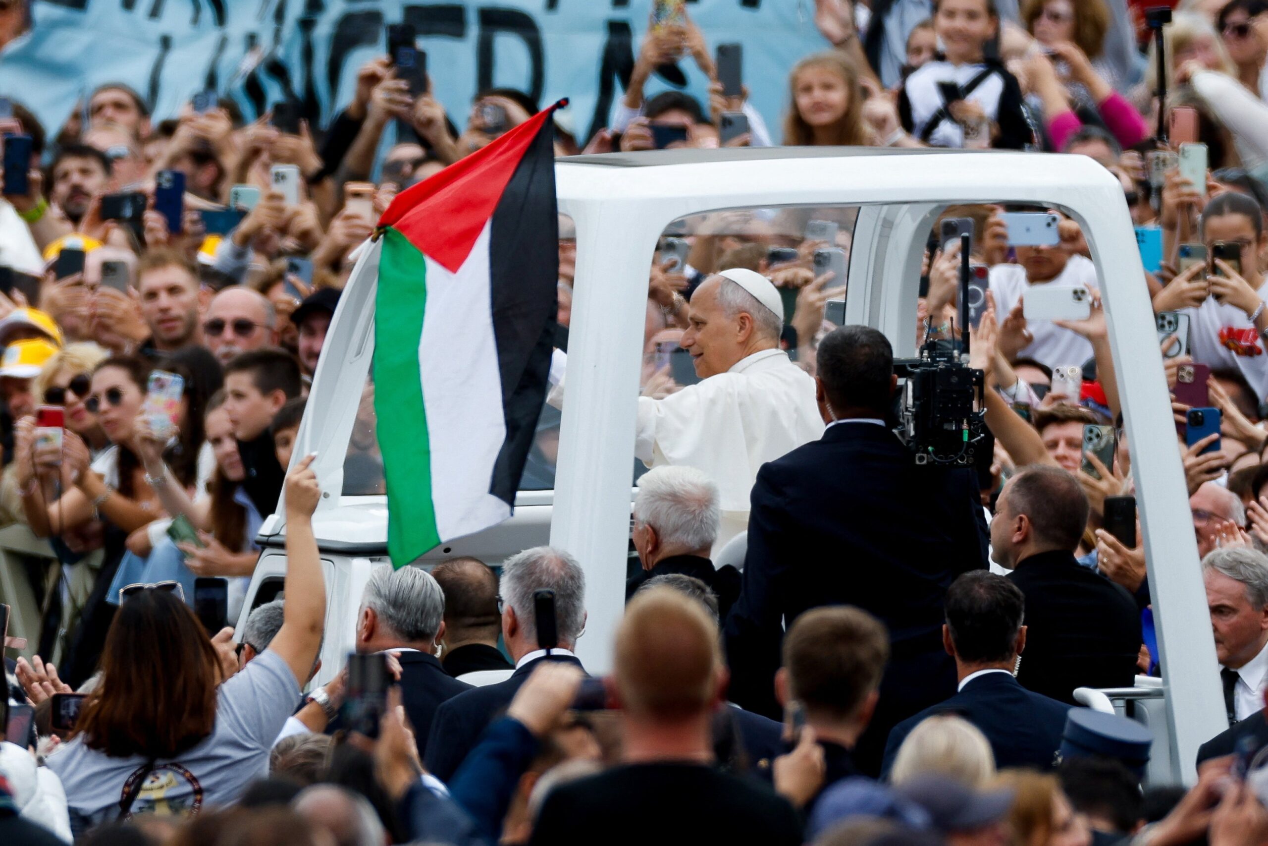 Papa Leão XIV celebra ‘avanços significativos’ para a paz em Gaza