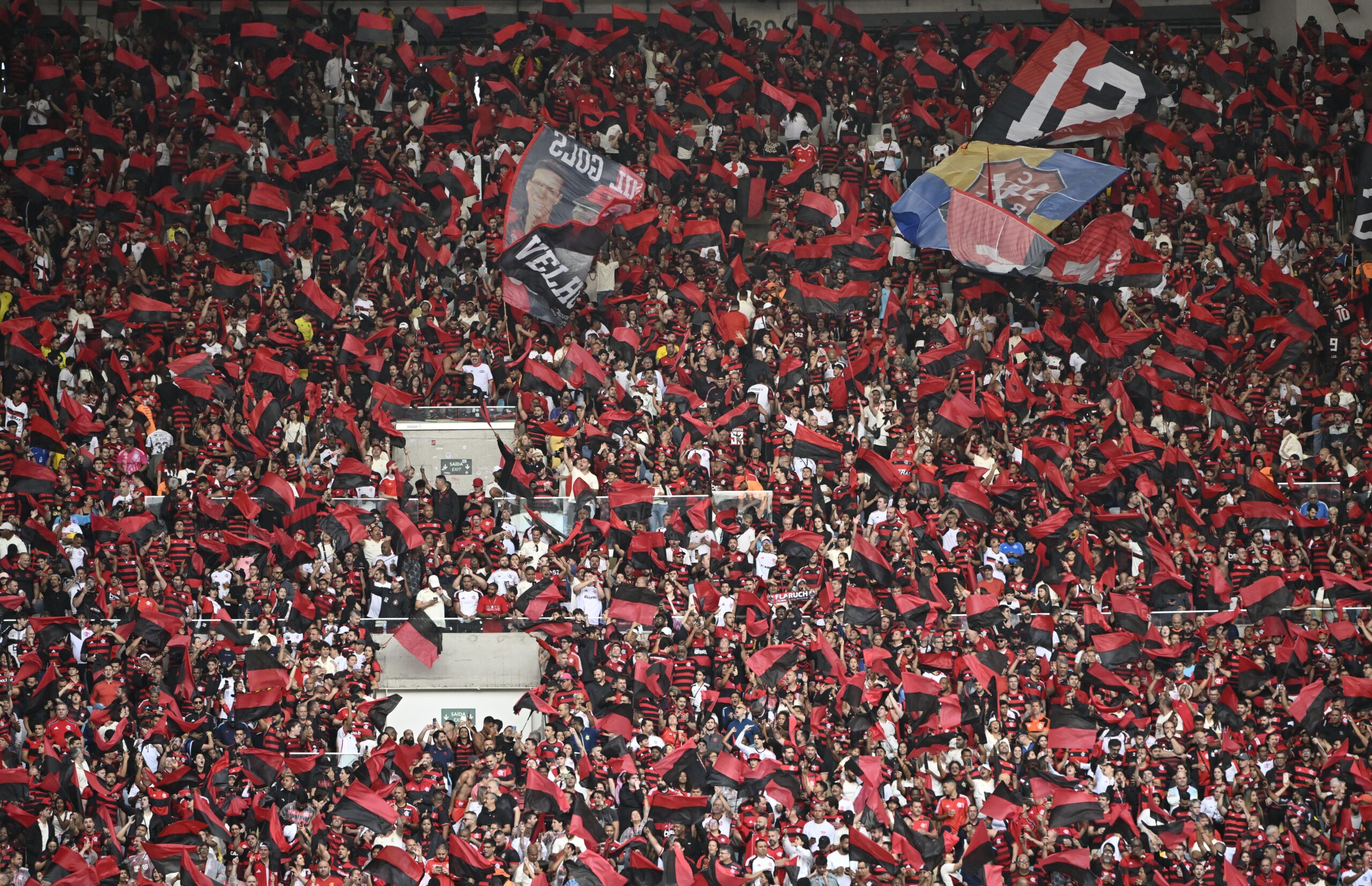 Torcida do Flamengo esgota ingressos para jogo contra o Racing