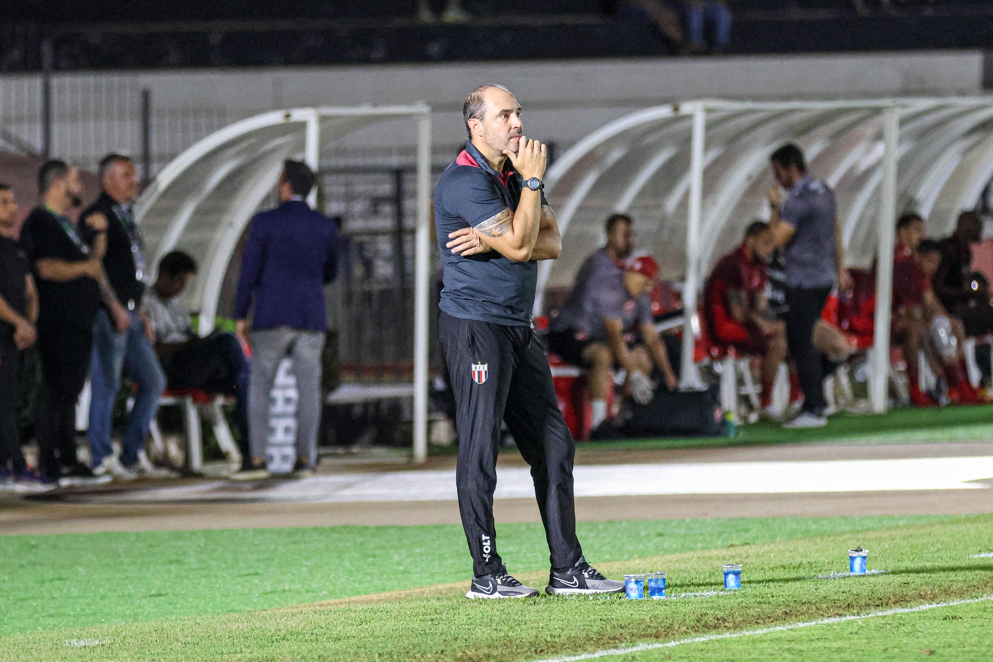 Botafogo-SP demite Allan Aal após sexto jogo sem vitória na Série B