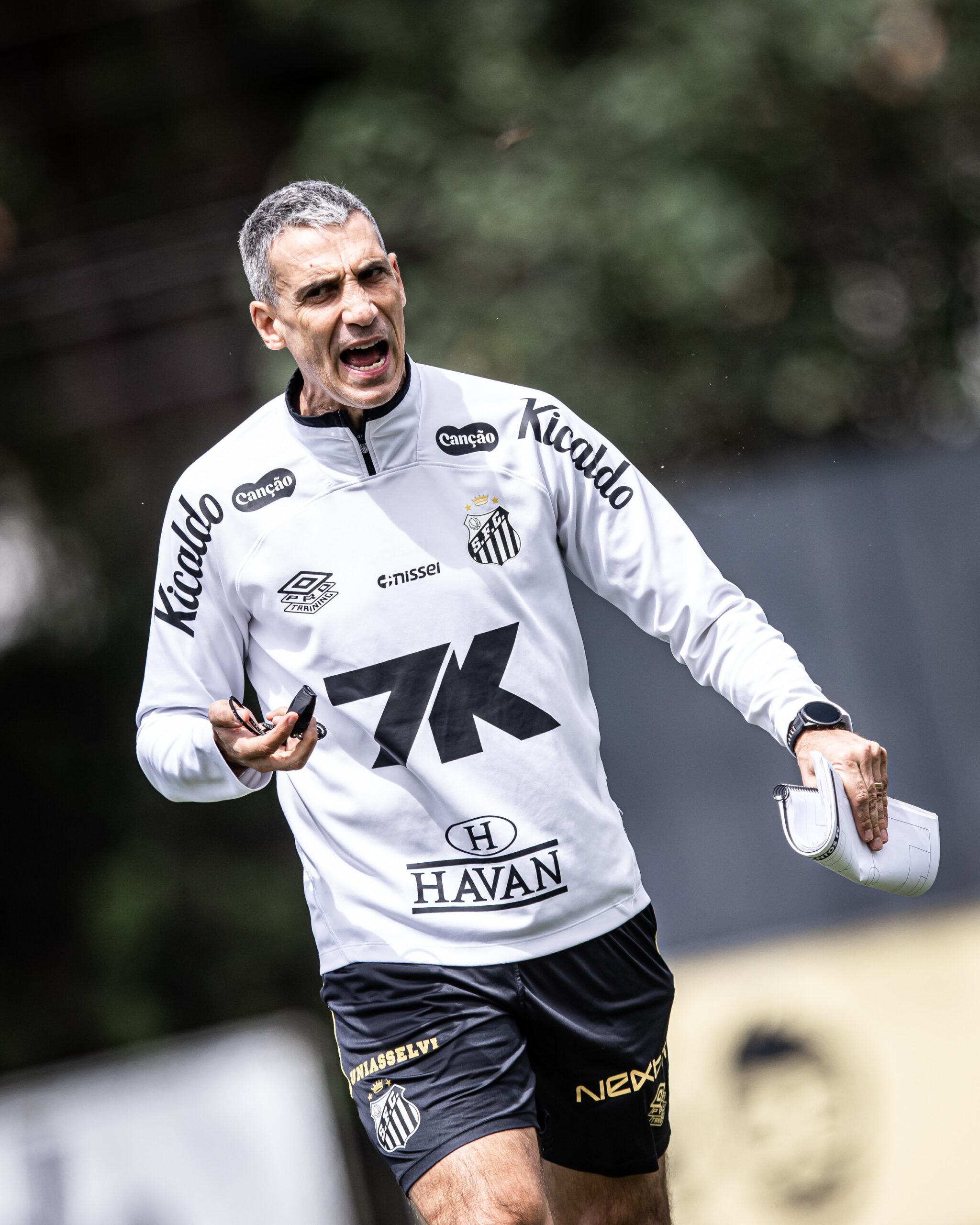 Escalação do Santos: Tomás Rincón vira desfalque, e Willian Arão pode ganhar chance