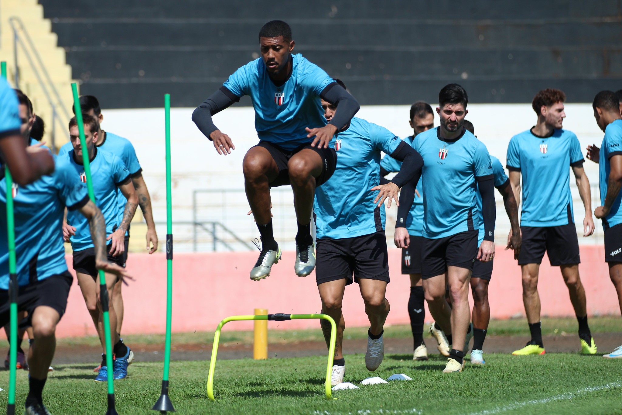 Vilar quer zaga do Botafogo-SP mais atenta: “Parar de cometer erros infantis”
