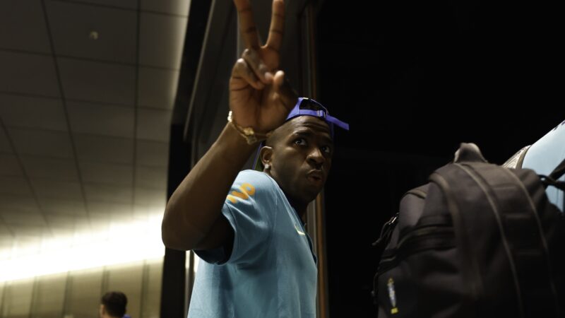 Seleção chega a Tóquio para amistoso contra o Japão; Hugo é novidade em último treino em Seul