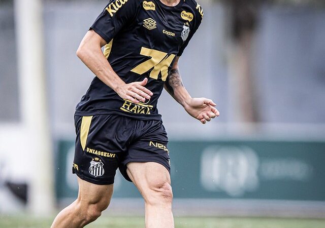 Schmidt desconversa sobre volta de Neymar e pede calma ao Santos contra Fortaleza: “Não vai ser 6 a 0”