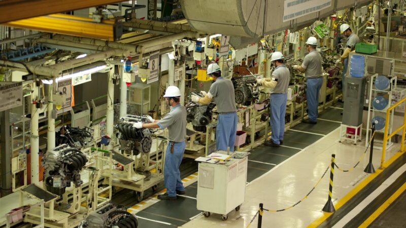 Toyota de Indaiatuba volta atrás em layoff e anuncia retomada gradual das atividades a partir de novembro