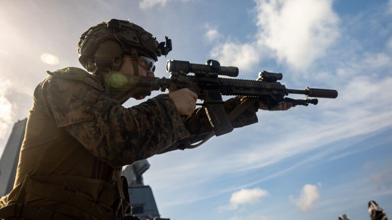 Após criticar ‘generais gordos’, secretário de Trump assina ordem que prevê até demissão de militares que não emagrecerem