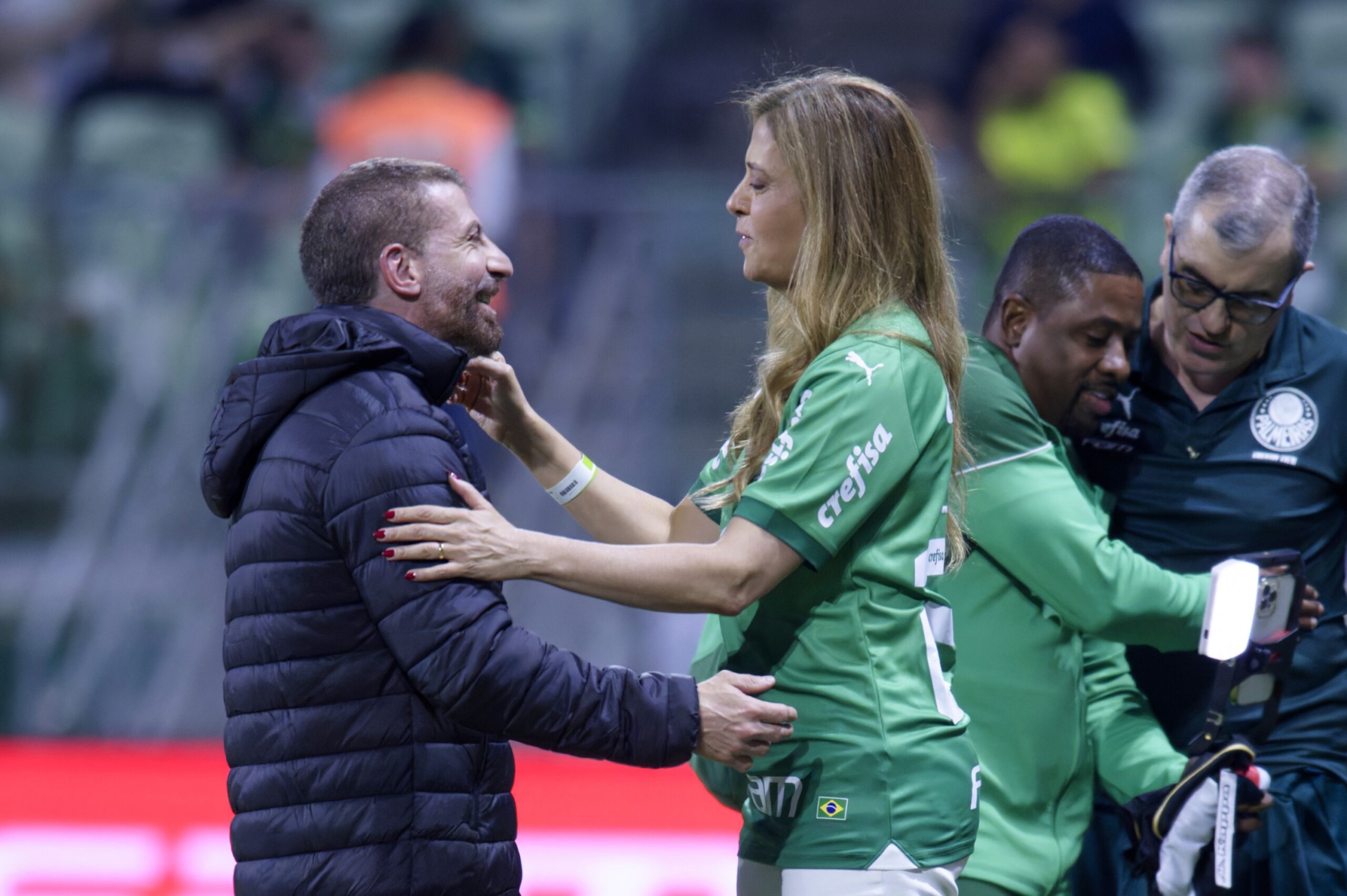 Com empréstimo, Vasco precisa de aprovação da Crefisa e da Justiça em caso de venda da SAF