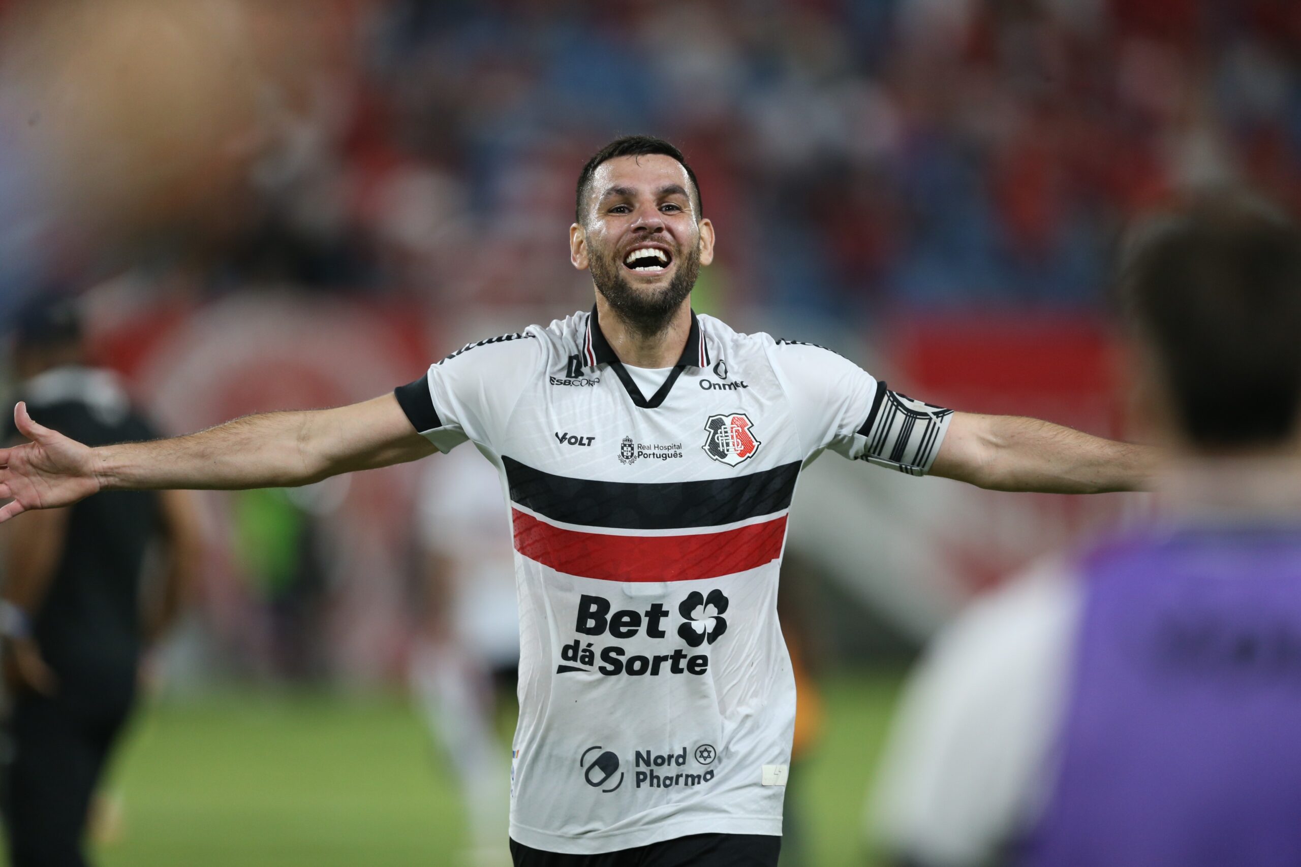 William Alves mira título da Série D como capitão para coroar ano de reviravoltas no Santa Cruz