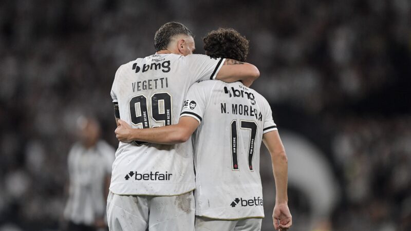 Com cinco pendurados, Vasco liga alerta contra o São Paulo antes de confronto direto em clássico