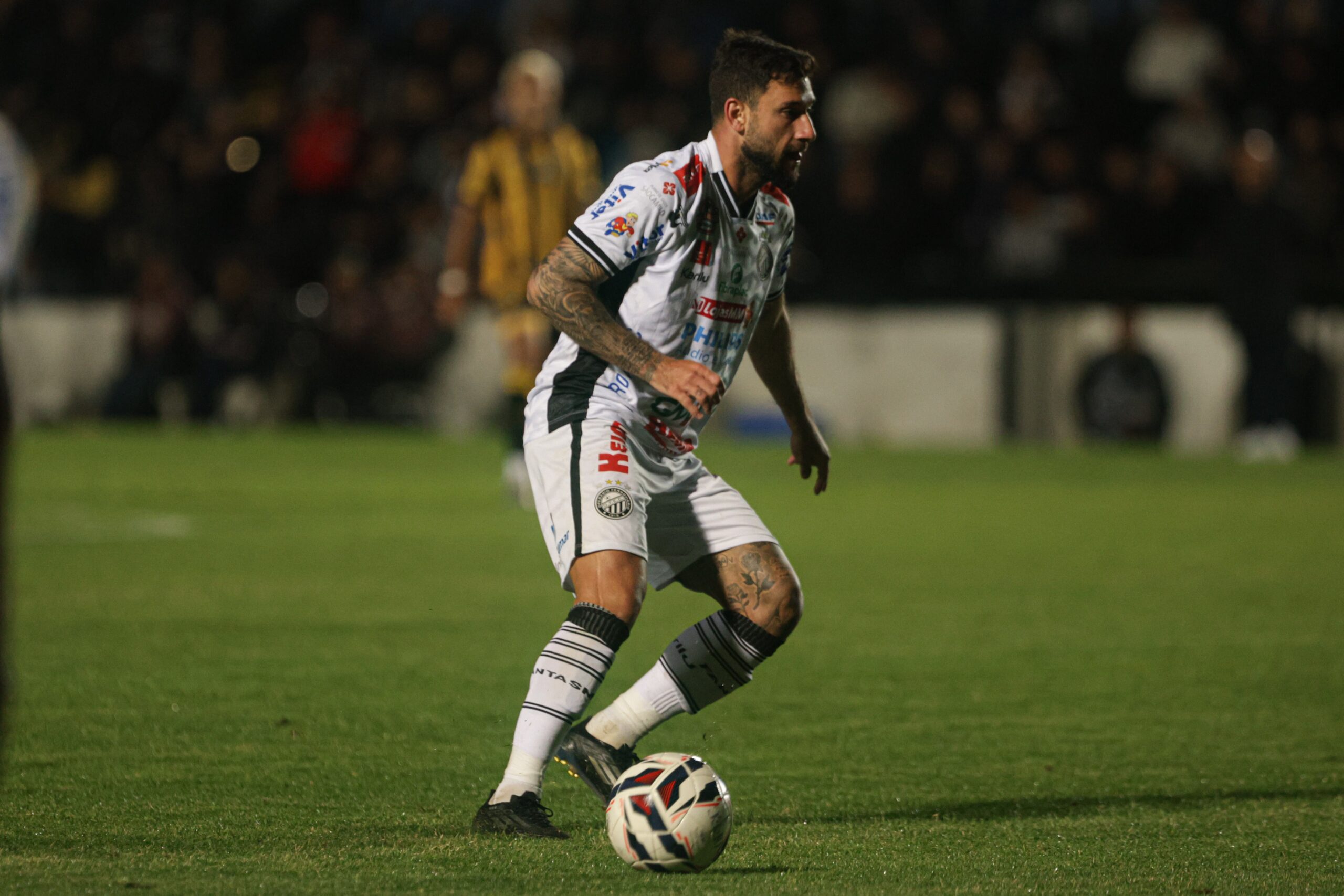 Operário-PR defende invencibilidade de três meses como mandante contra o Remo