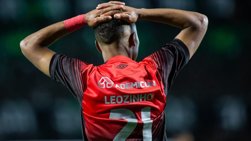 Chances Série B: sem vencer há quatro jogos, Athletico-PR tem 10% de possibilidade de subir