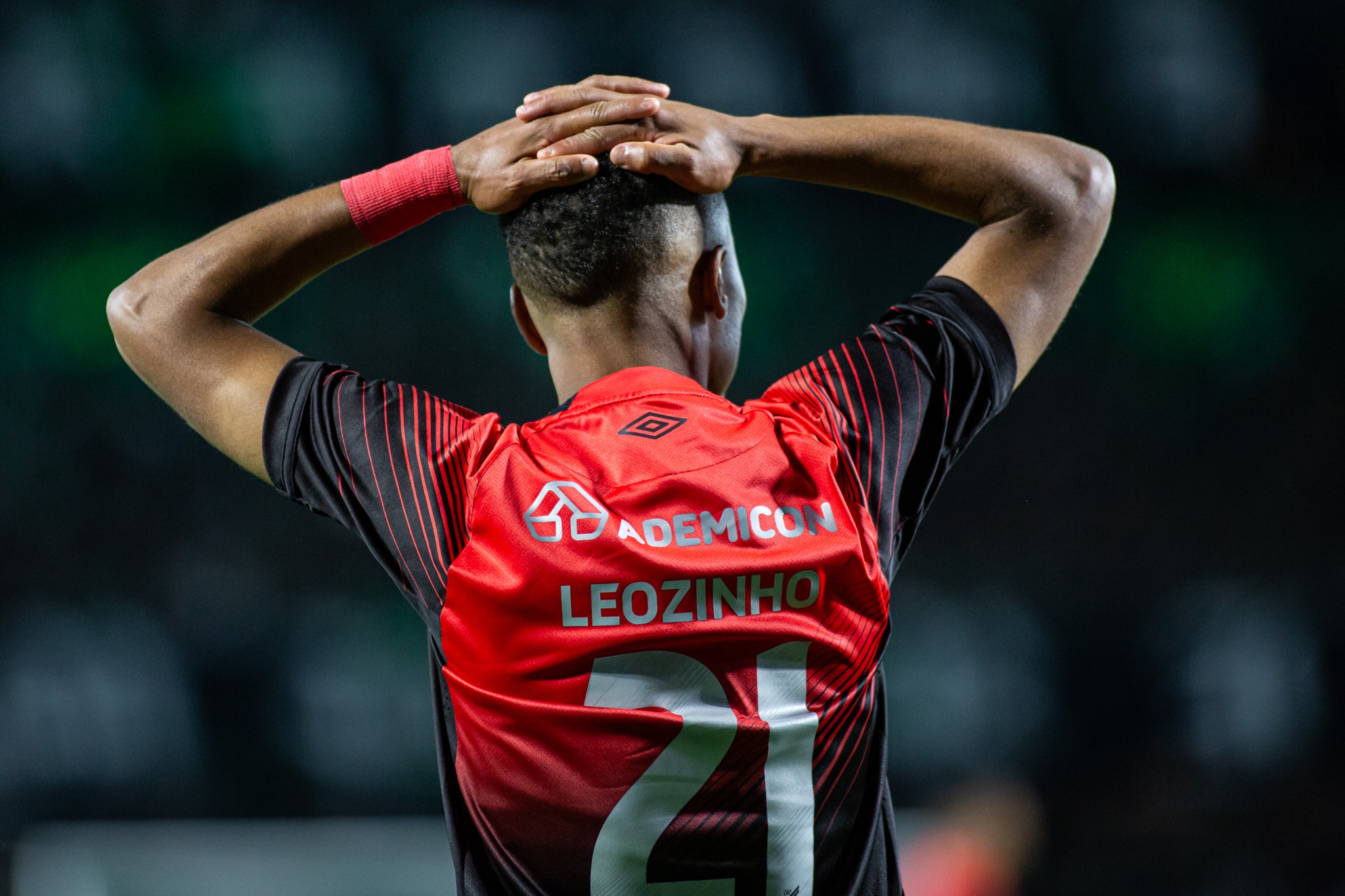 Chances Série B: sem vencer há quatro jogos, Athletico-PR tem 10% de possibilidade de subir